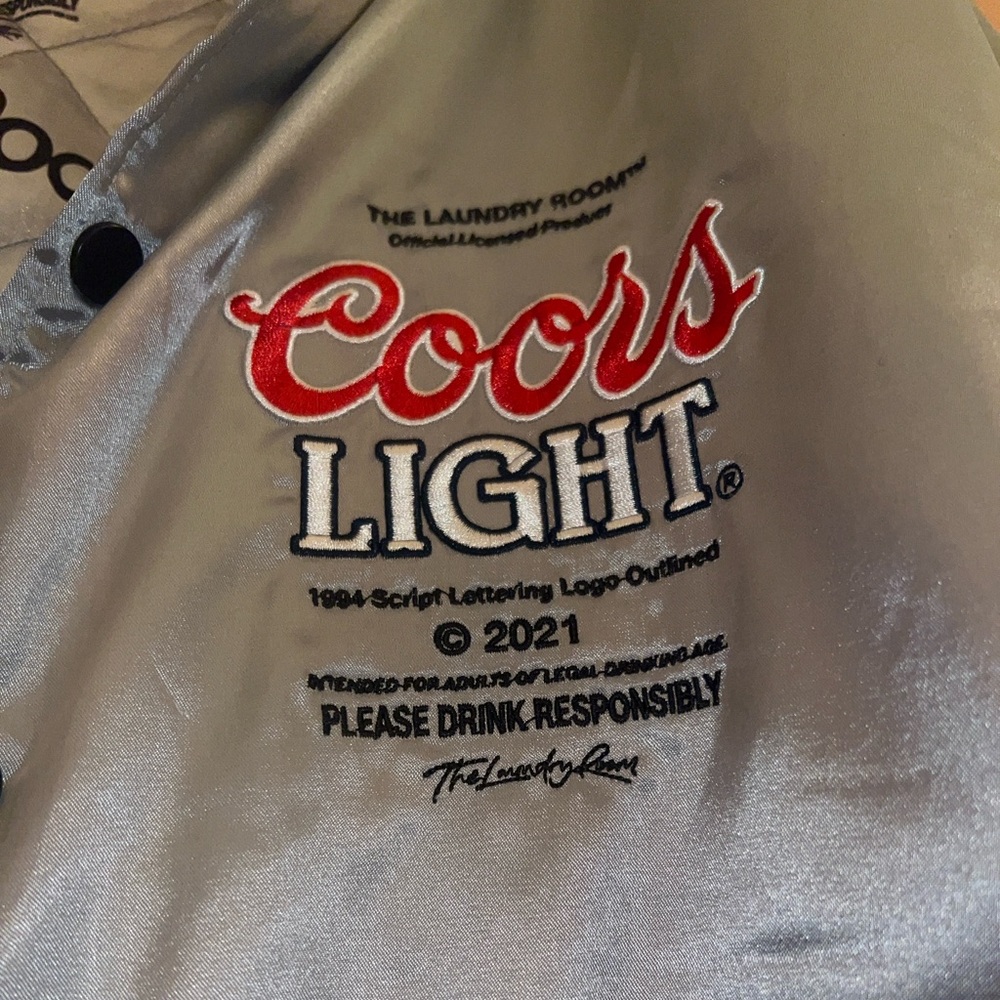 The Laundry Room x Coors Light Retro Silver Satin Bomber Jacket. Unisex. Large. - Picture 6 of 7